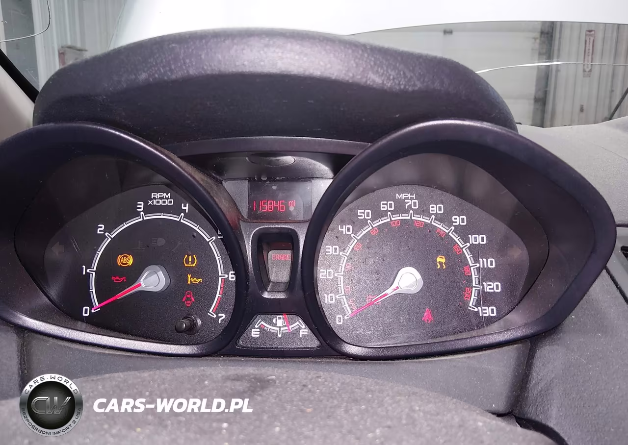 2011 Ford Fiesta S VIN:3FADP4AJ2BM143193 - 7