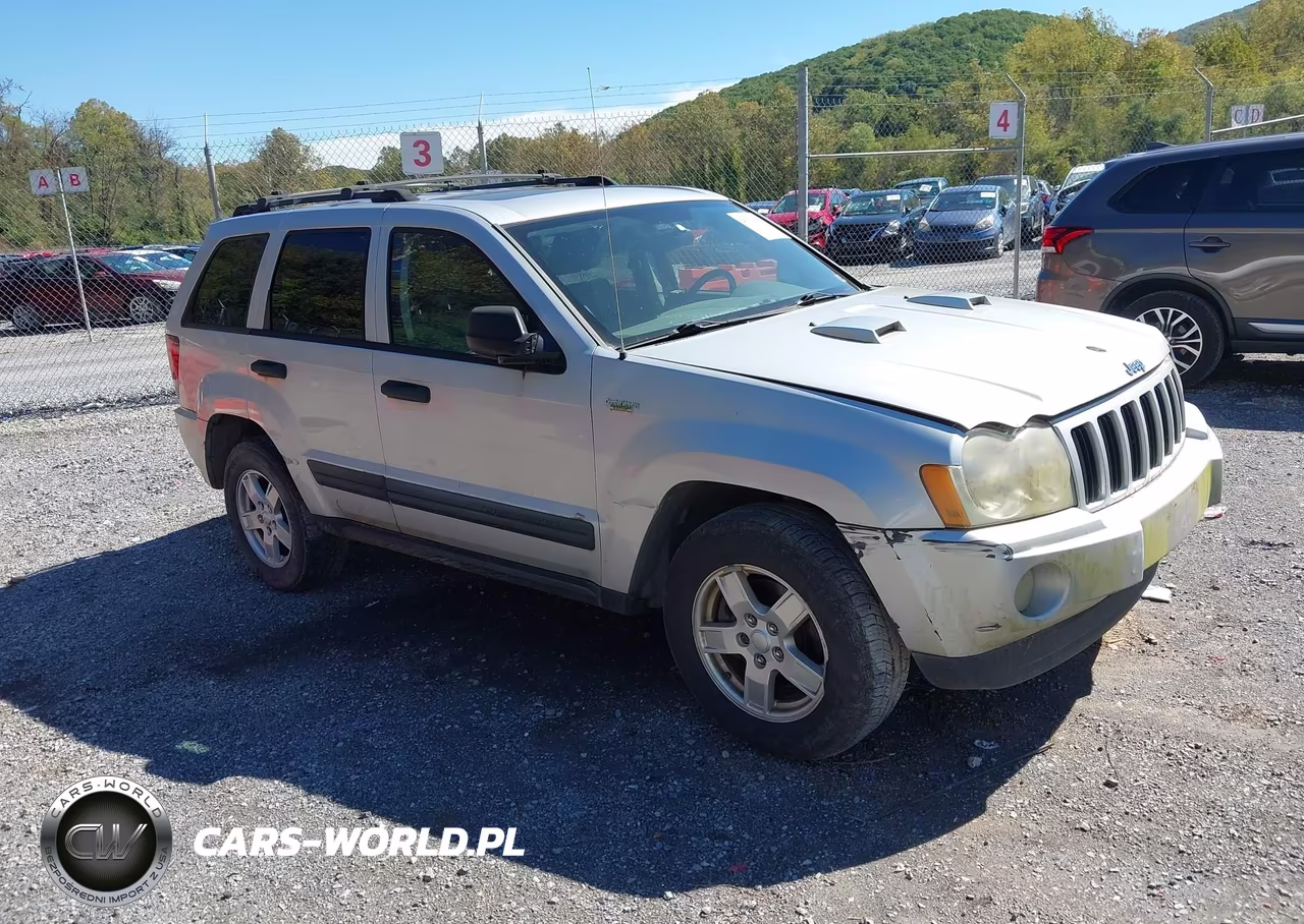 2005 Jeep Grand Cherokee Laredo