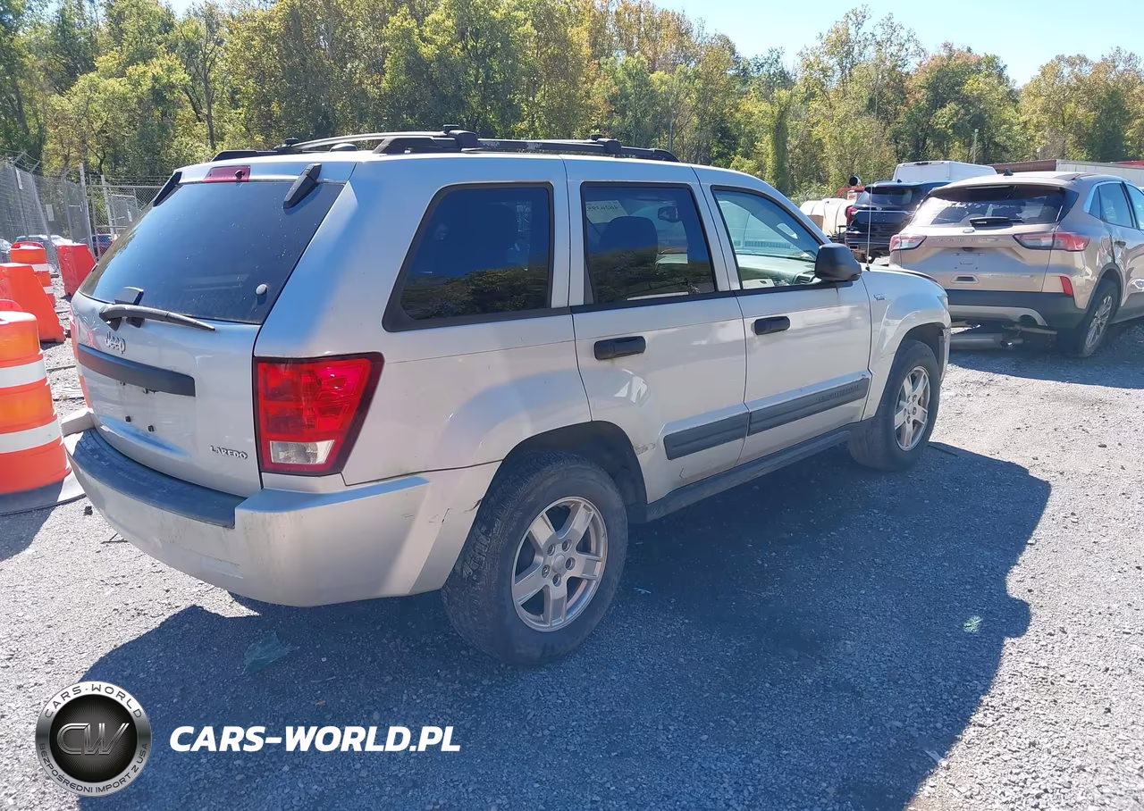 2005 Jeep Grand Cherokee Laredo VIN:1J4GS48N75C533351 - 4