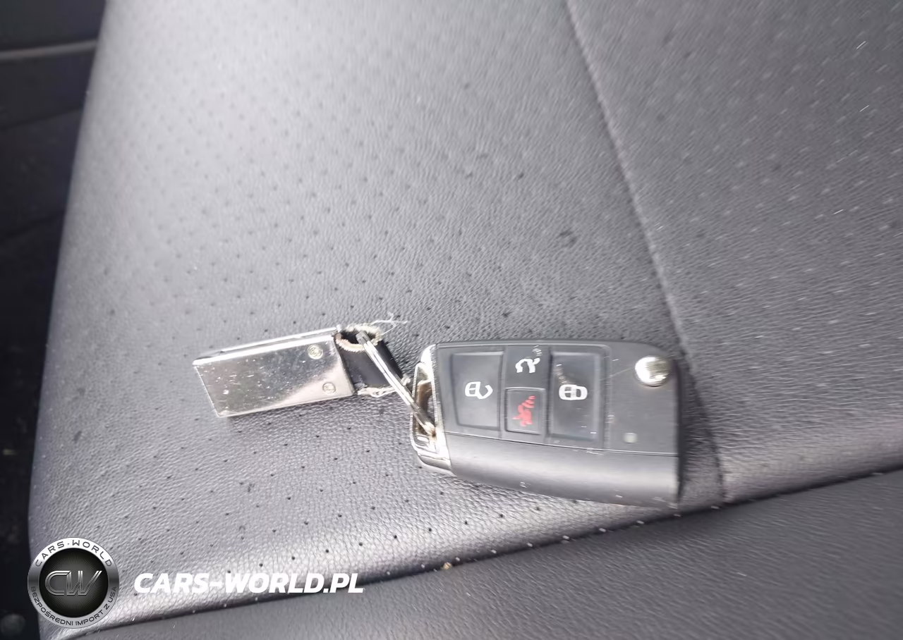 2019 Volkswagen Tiguan 2.0T Se-2.0T Sel-2.0T Sel R-Line-2.0T Sel R-Line Black VIN:3VV3B7AX9KM164067 - 11