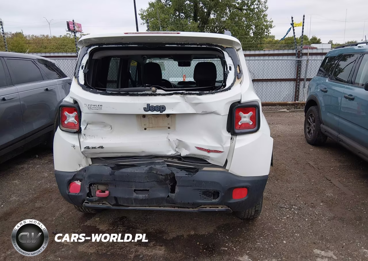 2015 Jeep Renegade Trailhawk VIN:ZACCJBCT6FPC34562 - 16