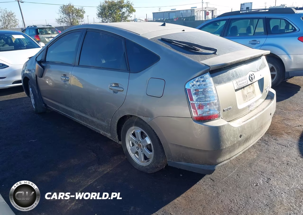 2007 Toyota Prius Touring VIN:JTDKB20U977576561 - 3