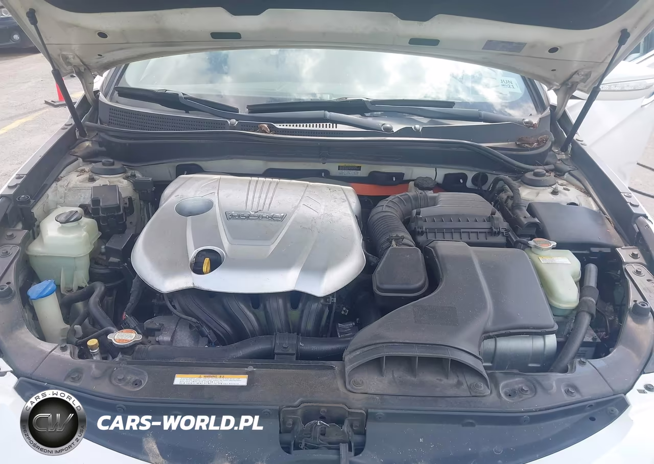 2011 Hyundai Sonata Hybrid VIN:KMHEC4A46BA001989 - 10