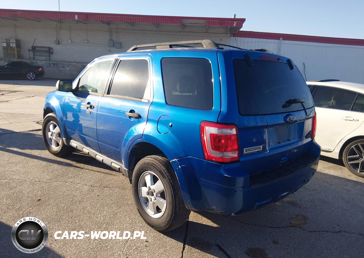 2012 Ford Escape Xlt VIN:1FMCU0D70CKC65143 - 3
