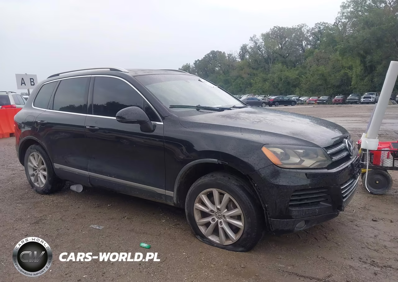 2013 Volkswagen Touareg Vr6 Sport – zdjęcie 1 z 16