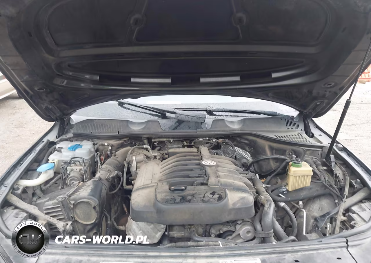 2013 Volkswagen Touareg Vr6 Sport VIN:WVGEF9BP7DD003748 - 10