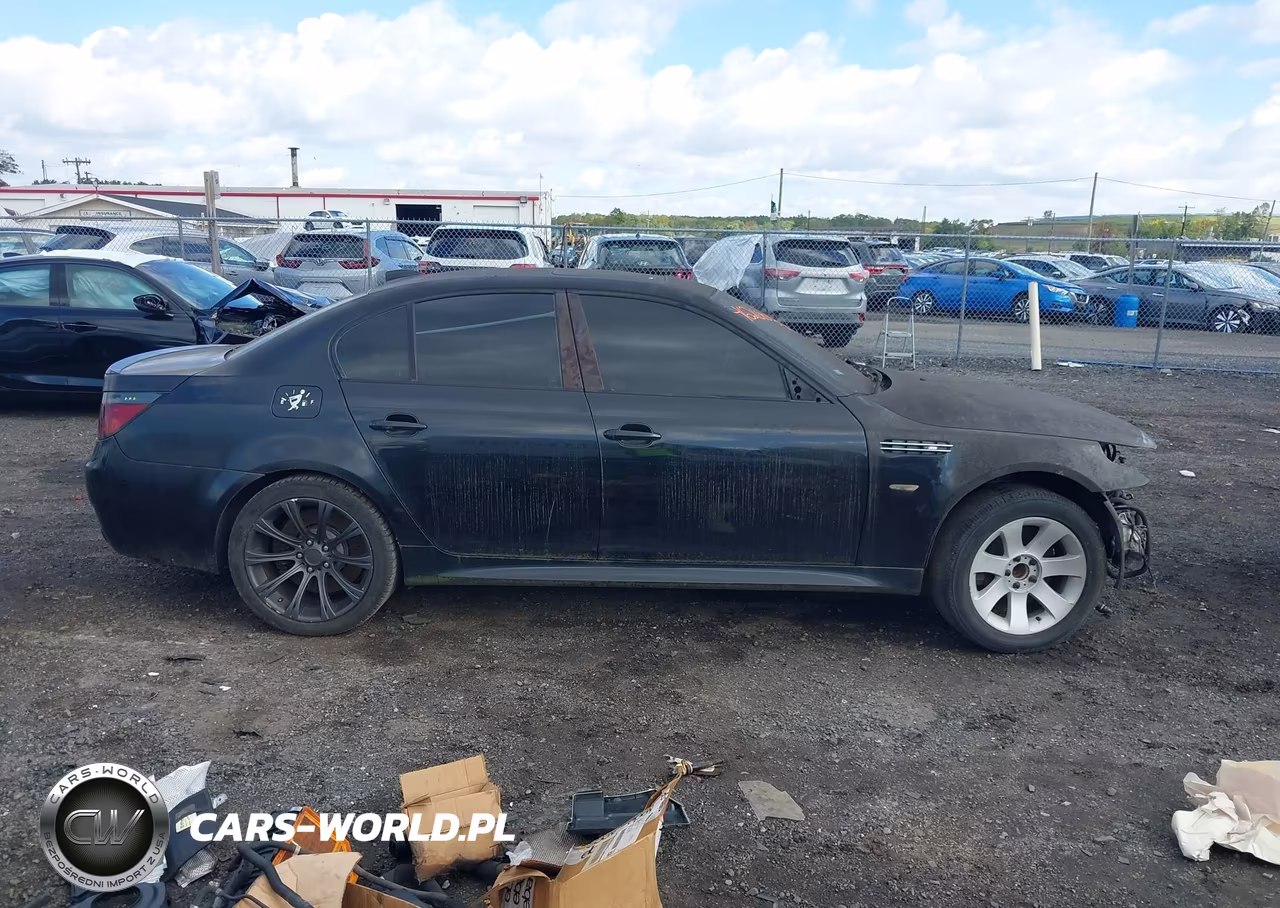 2006 BMW M5 VIN:WBSNB93596CX06475 - 14