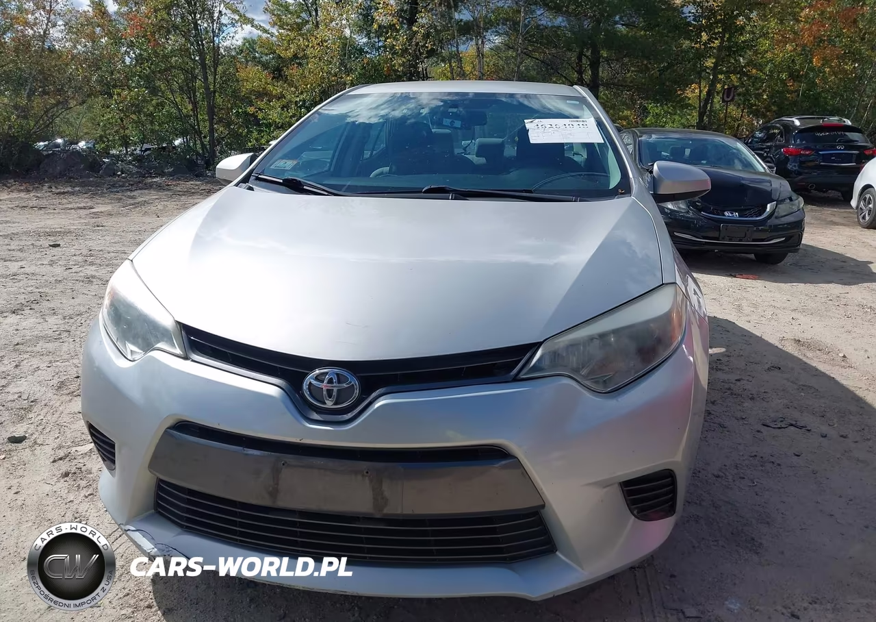 2015 Toyota Corolla Le VIN:2T1BURHE0FC444897 - 12