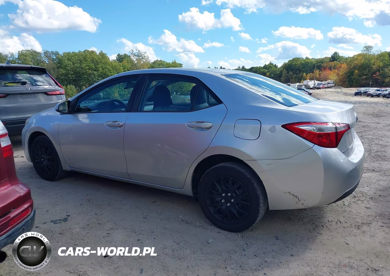 2015 Toyota Corolla Le VIN:2T1BURHE0FC444897 - 14