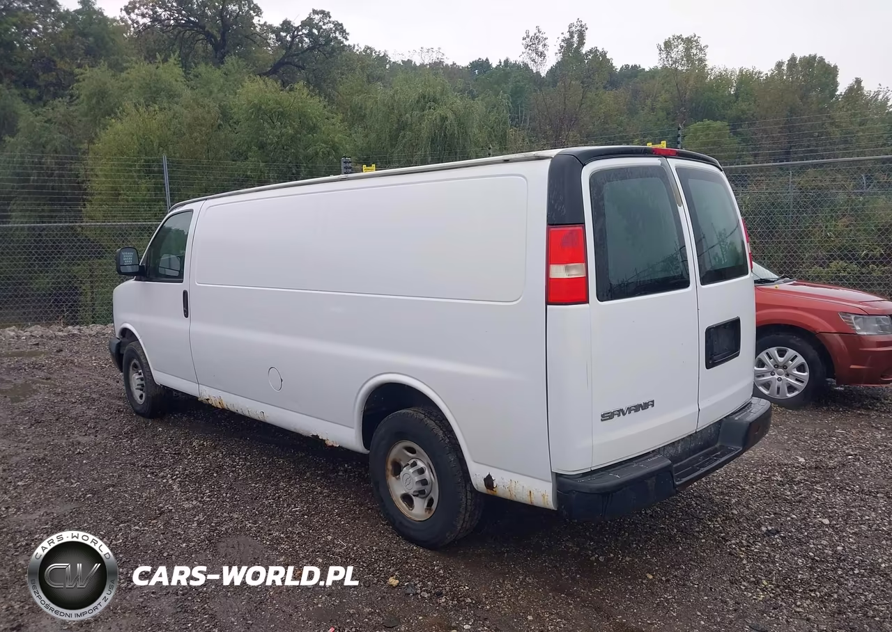 2008 Chevrolet Express Cargo Van Work Van VIN:1GCGG29C281136008 - 3
