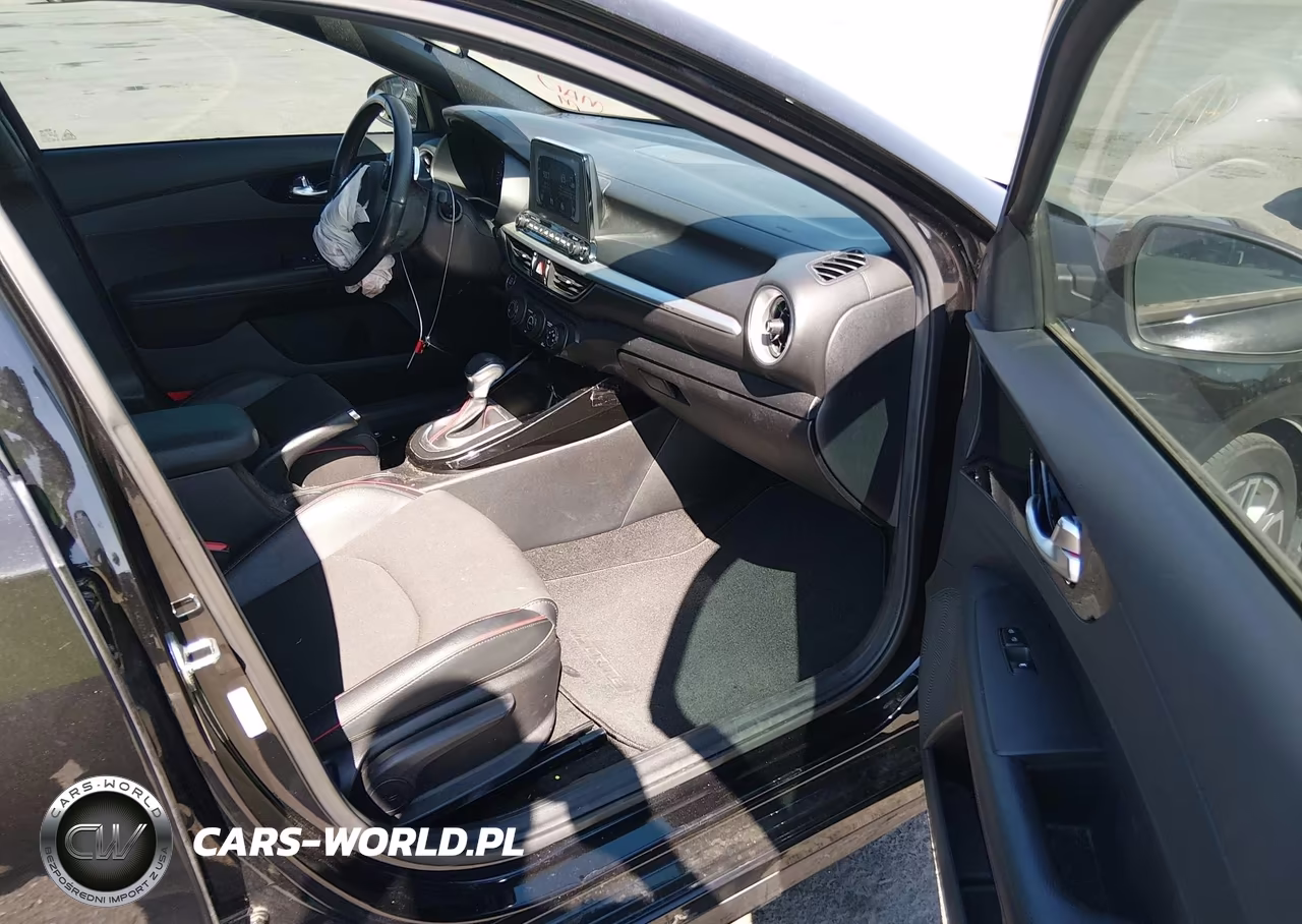 2020 Kia Forte Gt VIN:3KPF44AC9LE162381 - 5