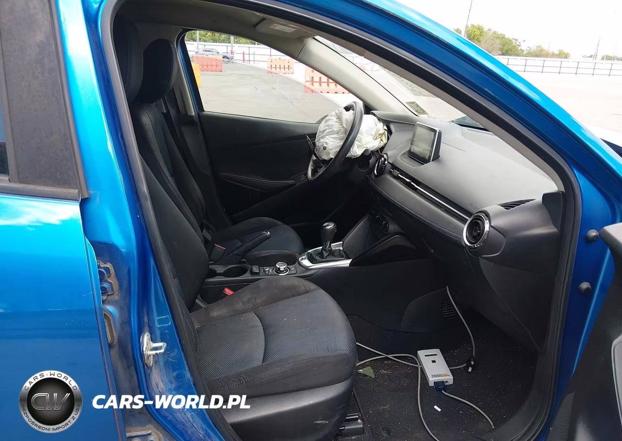 2017 Toyota Yaris Ia VIN:3MYDLBYVXHY191109 - 5
