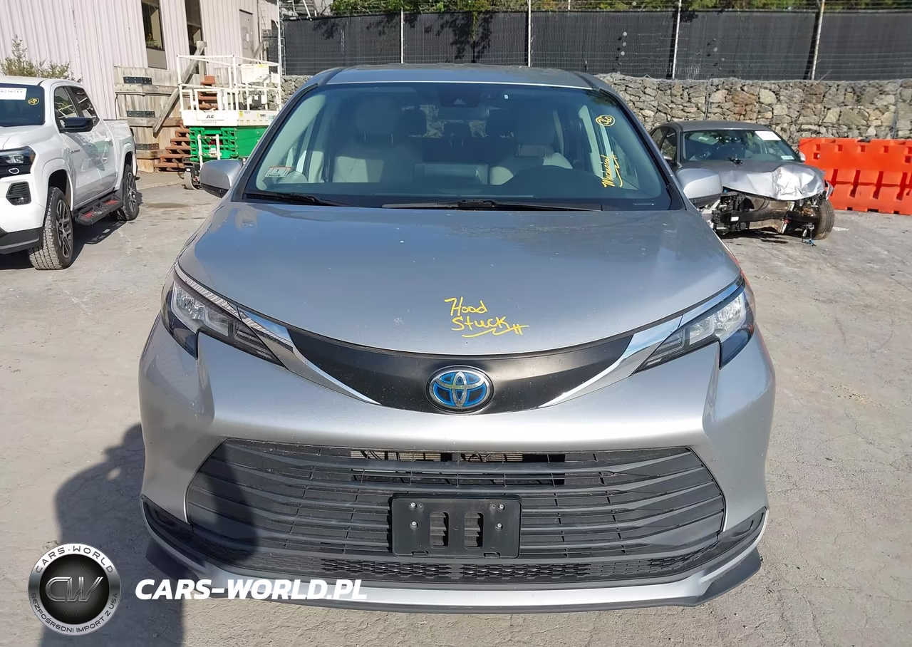 2021 Toyota Sienna Le VIN:5TDKSKFCXMS004611 - 12