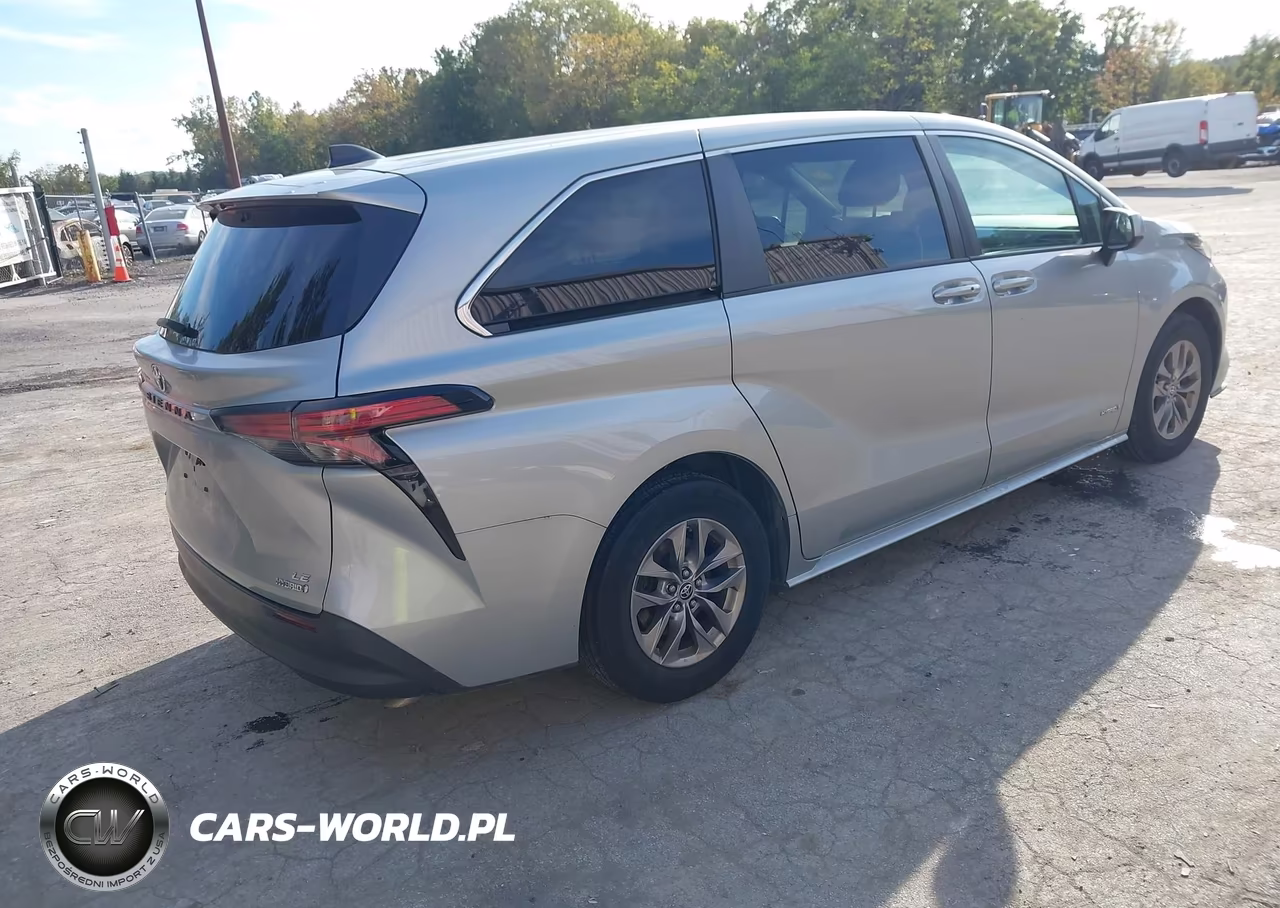 2021 Toyota Sienna Le VIN:5TDKSKFCXMS004611 - 4