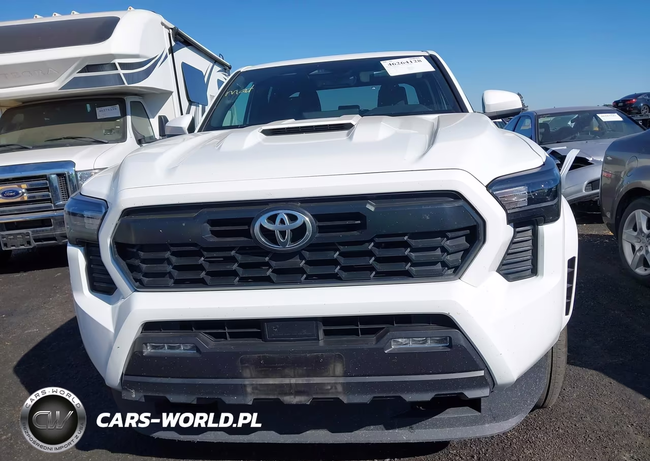 2025 Toyota Tacoma Trd Sport VIN:3TMLB5JN7SM128525 - 12