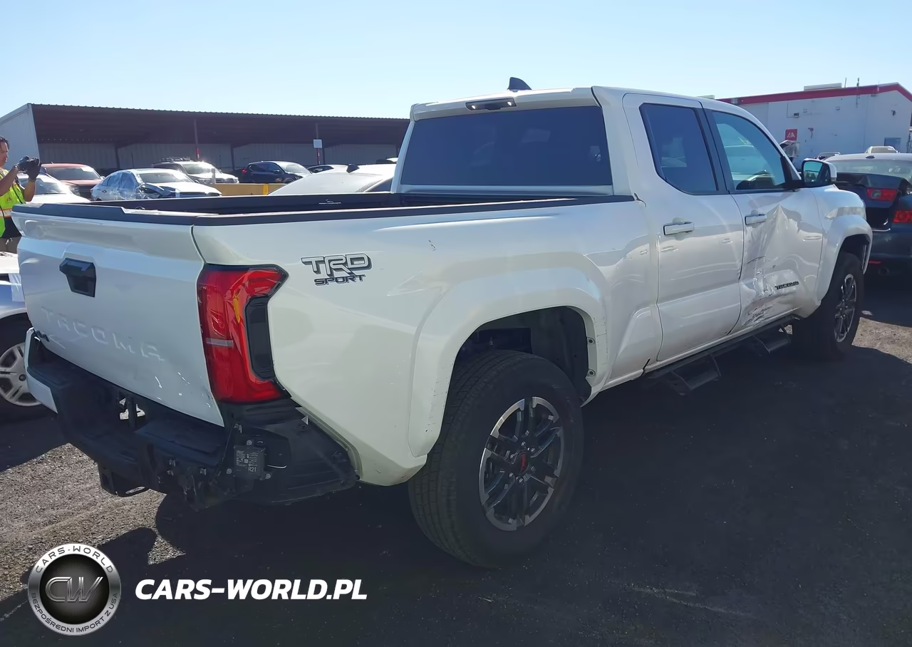 2025 Toyota Tacoma Trd Sport VIN:3TMLB5JN7SM128525 - 4