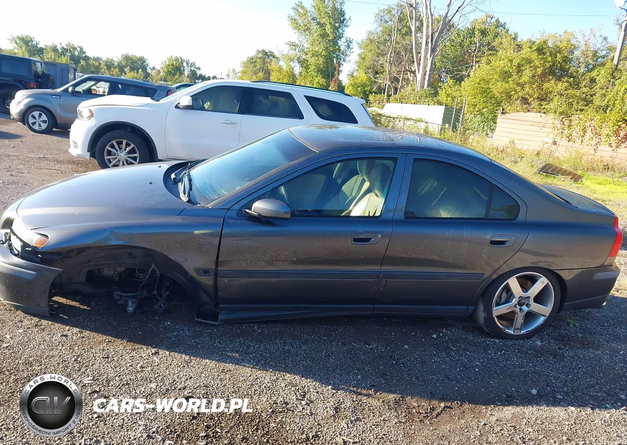 2004 Volvo S60 R VIN:YV1RH52YX42382865 - 14