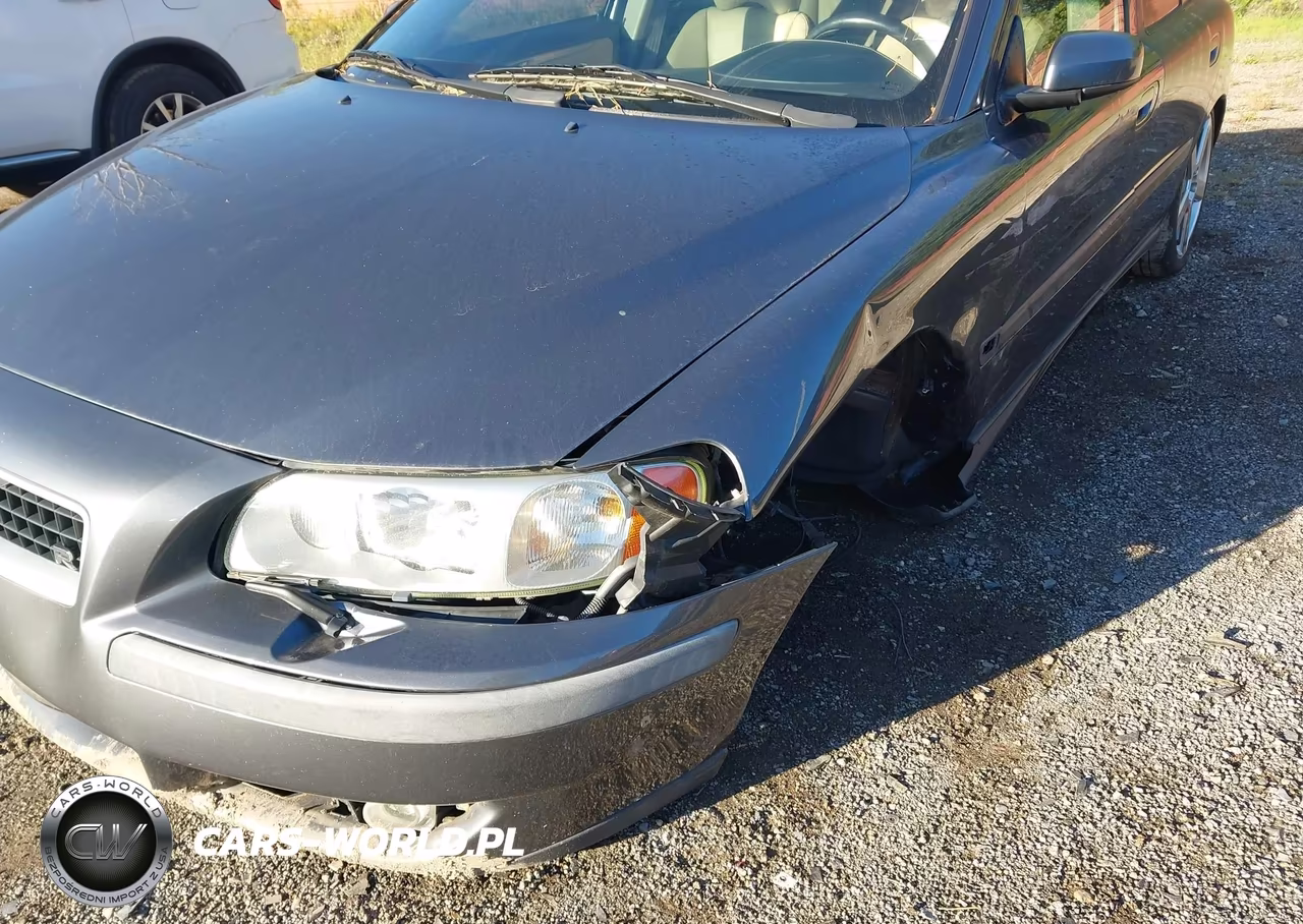 2004 Volvo S60 R VIN:YV1RH52YX42382865 - 6