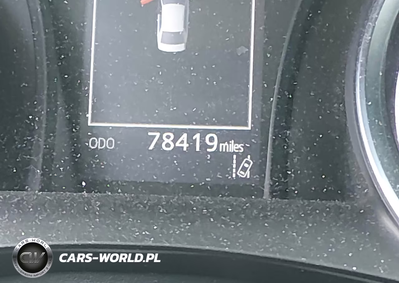 2018 Toyota Camry Le VIN:4T1B11HK3JU014384 - 15