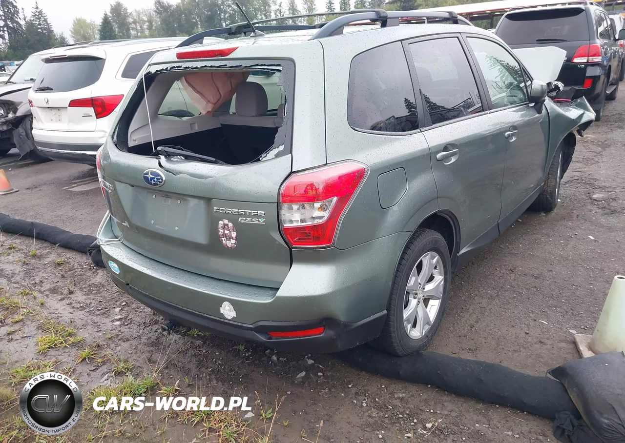 2015 Subaru Forester 2.5I Premium VIN:JF2SJADC0FH420806 - 4