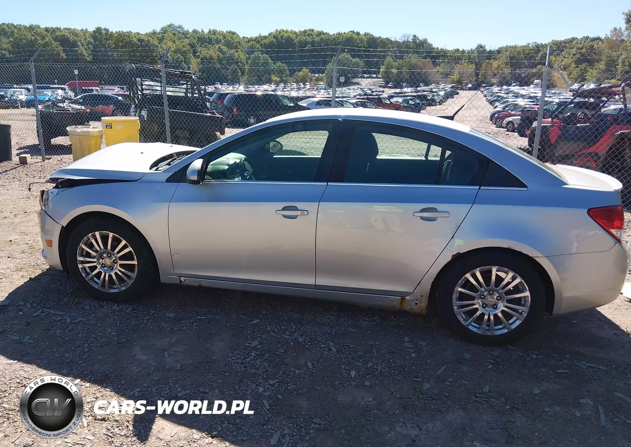 2011 Chevrolet Cruze Eco VIN:1G1PK5S97B7200717 - 14
