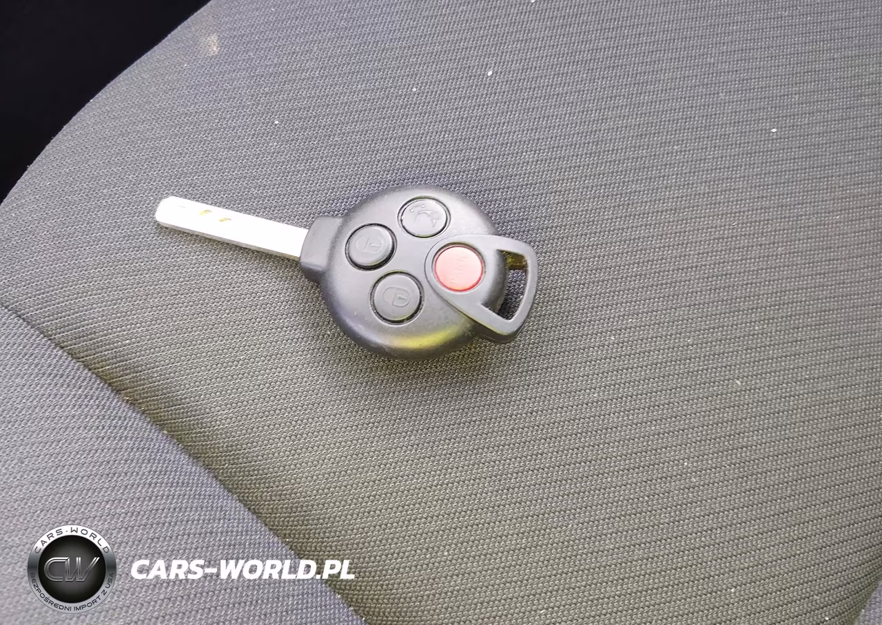 2015 Smart Fortwo Pure VIN:WMEEJ3BA5FK798617 - 11