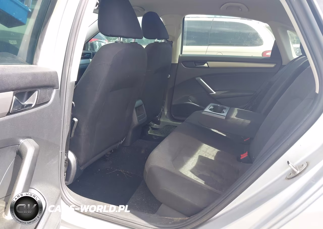 2020 Volkswagen Passat 2.0T S VIN:1VWAA7A32LC002139 - 8