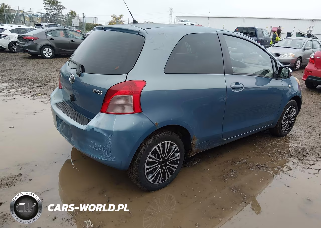 2007 Toyota Yaris VIN:JTDJT923075127223 - 4