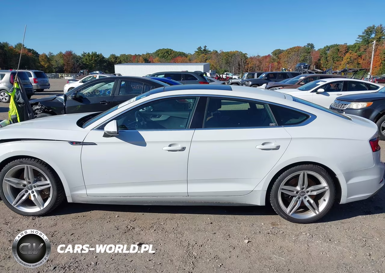 2018 Audi A5 2.0T Premium VIN:WAUENCF59JA131044 - 14