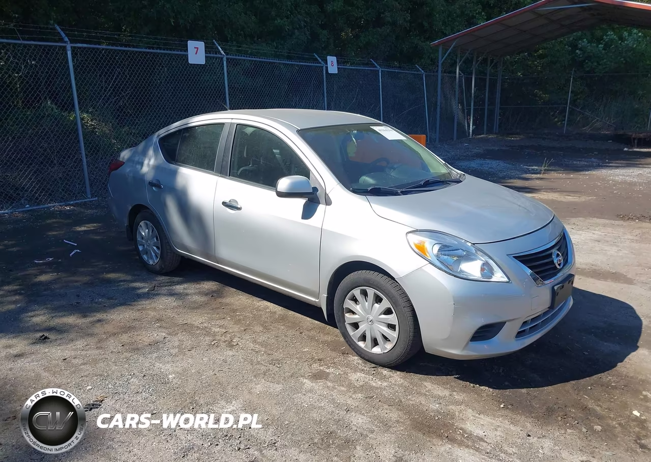 2012 Nissan Versa 1.6 Sv
