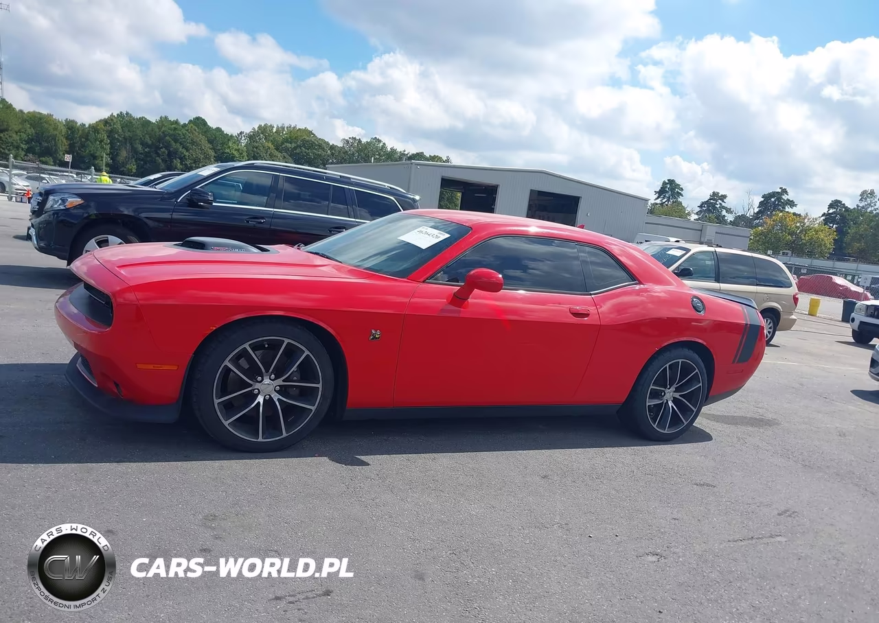 2016 Dodge Challenger 392 Hemi Scat Pack Shaker VIN:2C3CDZFJ4GH130427 - 14