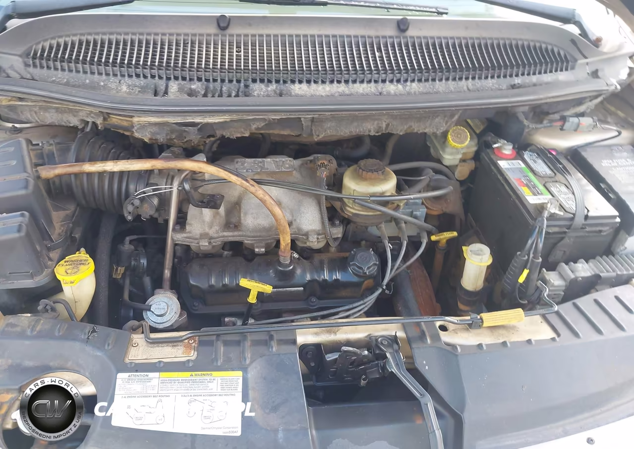 2001 Chrysler Town & Country Lxi VIN:2C8GP54L31R326389 - 10