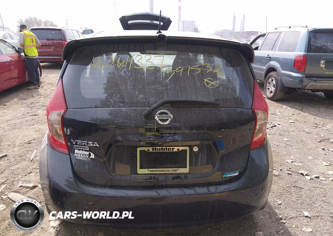 2016 Nissan Versa Note S Plus VIN:3N1CE2CP8GL391532 - 17