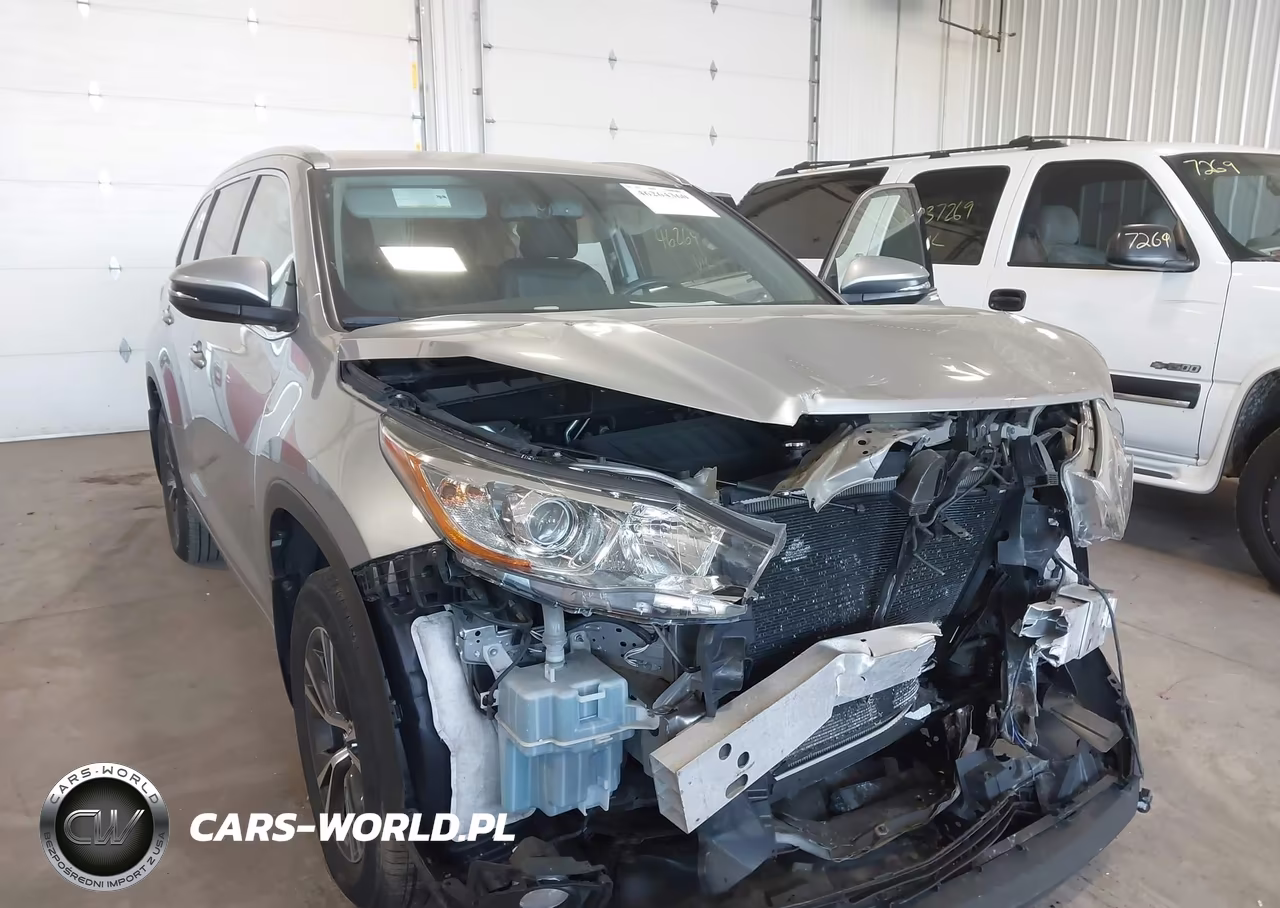 2016 Toyota Highlander Xle V6 VIN:5TDJKRFH4GS325144 - 6