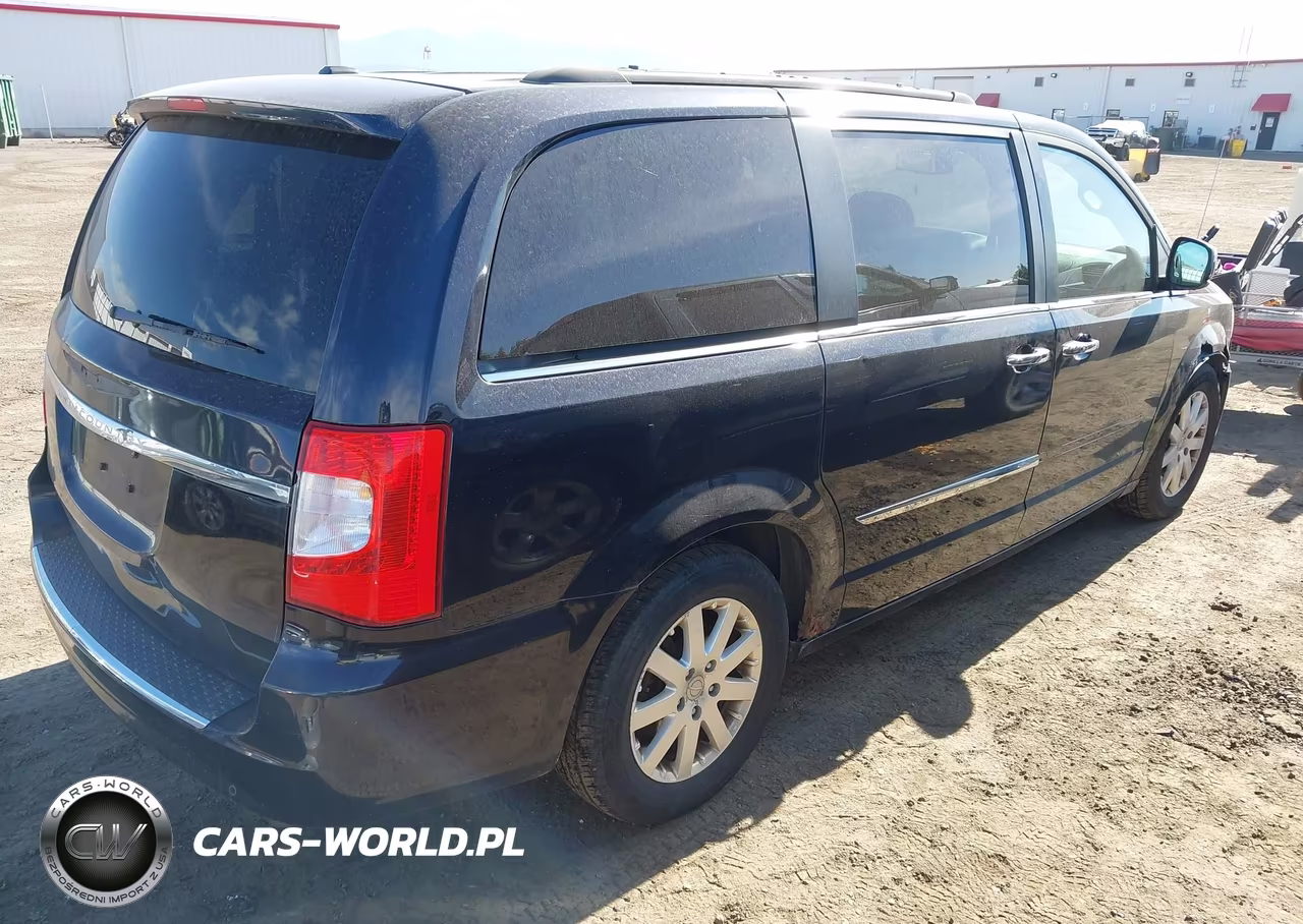 2011 Chrysler Town & Country Touring-L VIN:2A4RR8DG7BR609138 - 4