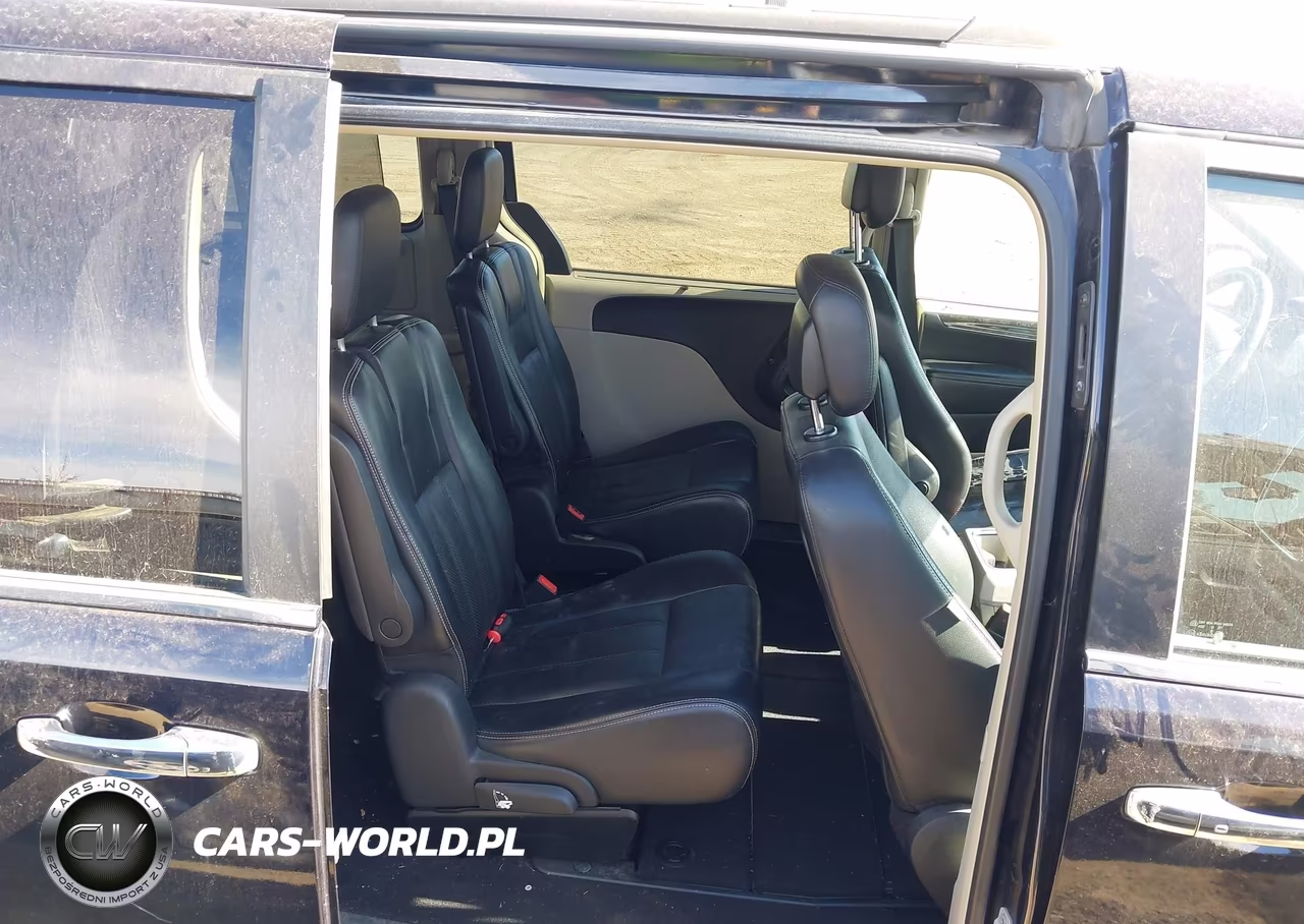 2011 Chrysler Town & Country Touring-L VIN:2A4RR8DG7BR609138 - 8