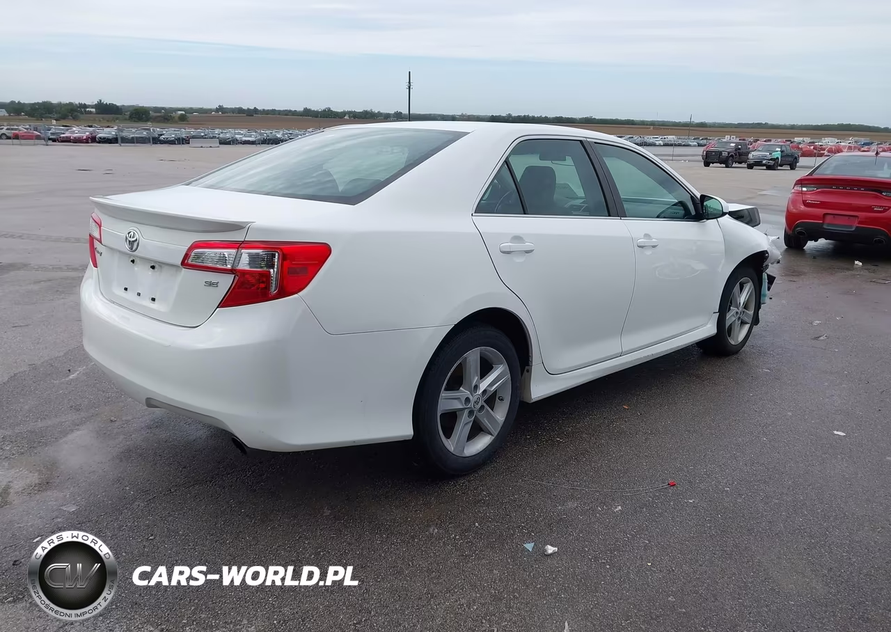 2012 Toyota Camry Se VIN:4T1BF1FK2CU551268 - 4