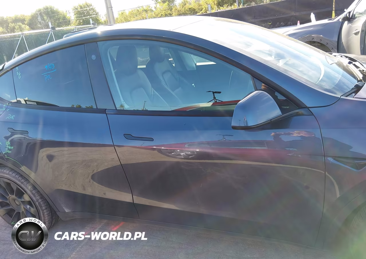 2021 Tesla Model Y Long Range Dual Motor All-Wheel Drive VIN:5YJYGDEEXMF199690 - 13