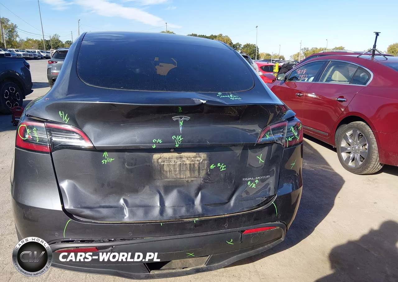 2021 Tesla Model Y Long Range Dual Motor All-Wheel Drive VIN:5YJYGDEEXMF199690 - 16