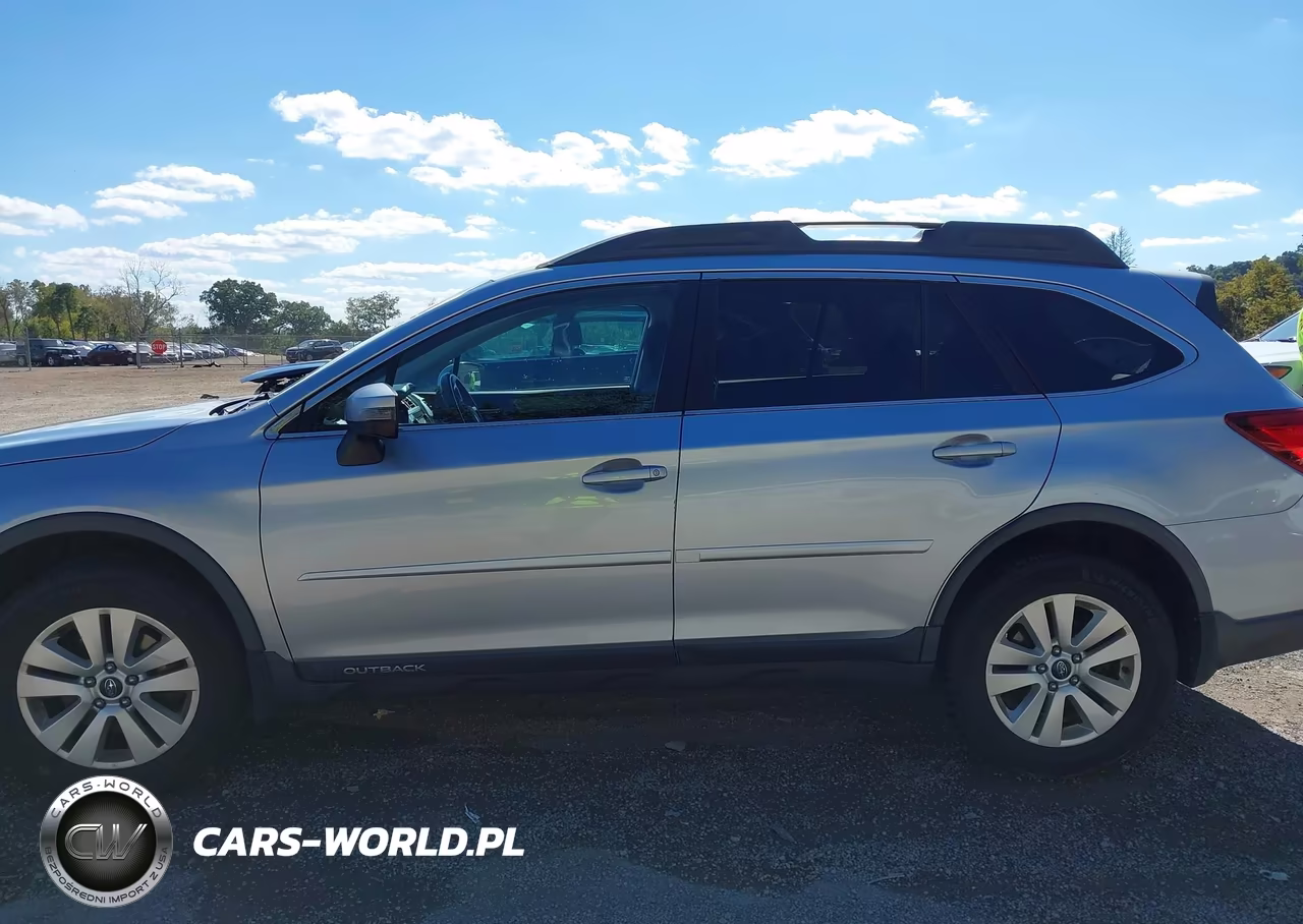 2015 Subaru Outback 2.5I Premium VIN:4S4BSBHC9F3339226 - 14