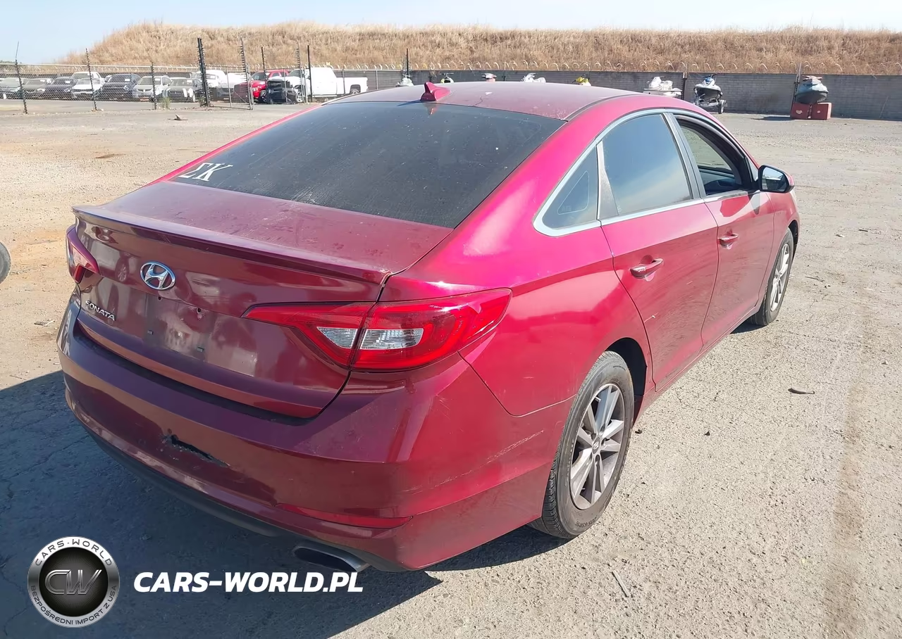 2015 Hyundai Sonata Se VIN:5NPE24AF8FH036377 - 4