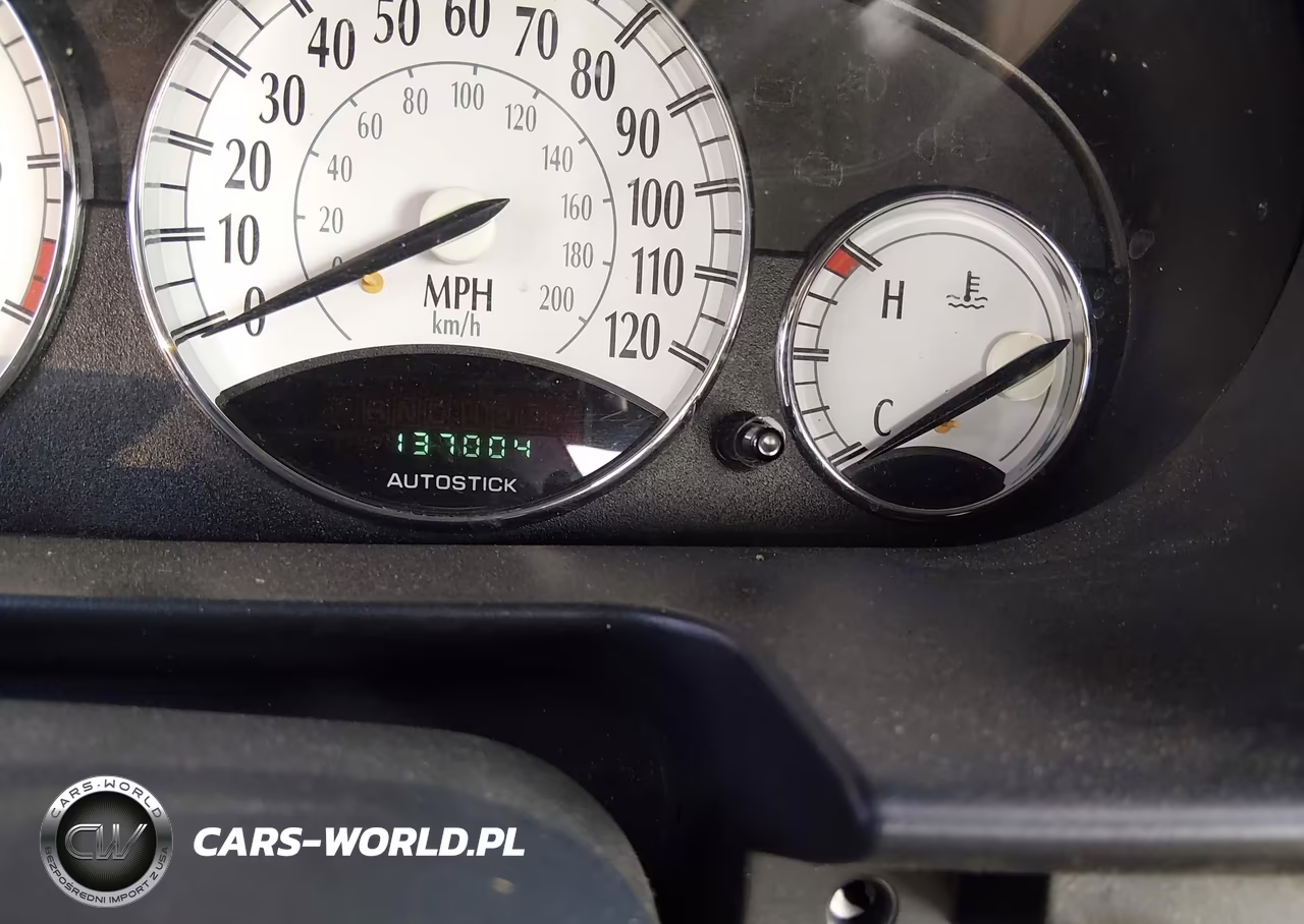2002 Chrysler Sebring Limited VIN:1C3EL65R72N130715 - 7