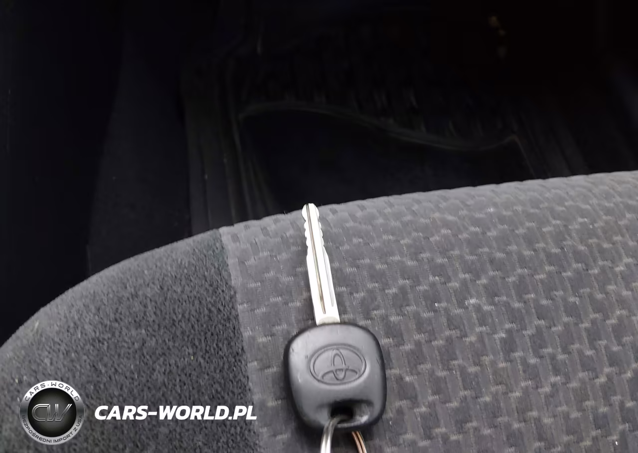 2005 Toyota Corolla S VIN:2T1BR32E15C432537 - 11