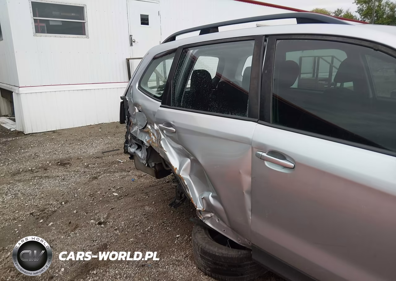 2018 Subaru Forester 2.5I VIN:JF2SJABC0JH447855 - 18