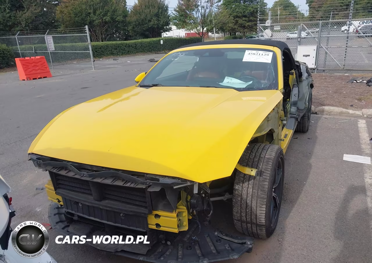 2024 Ford Mustang Ecoboost Premium VIN:1FAGP8UH2R5119957 - 13