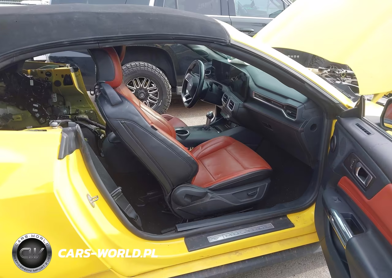 2024 Ford Mustang Ecoboost Premium VIN:1FAGP8UH2R5119957 - 5