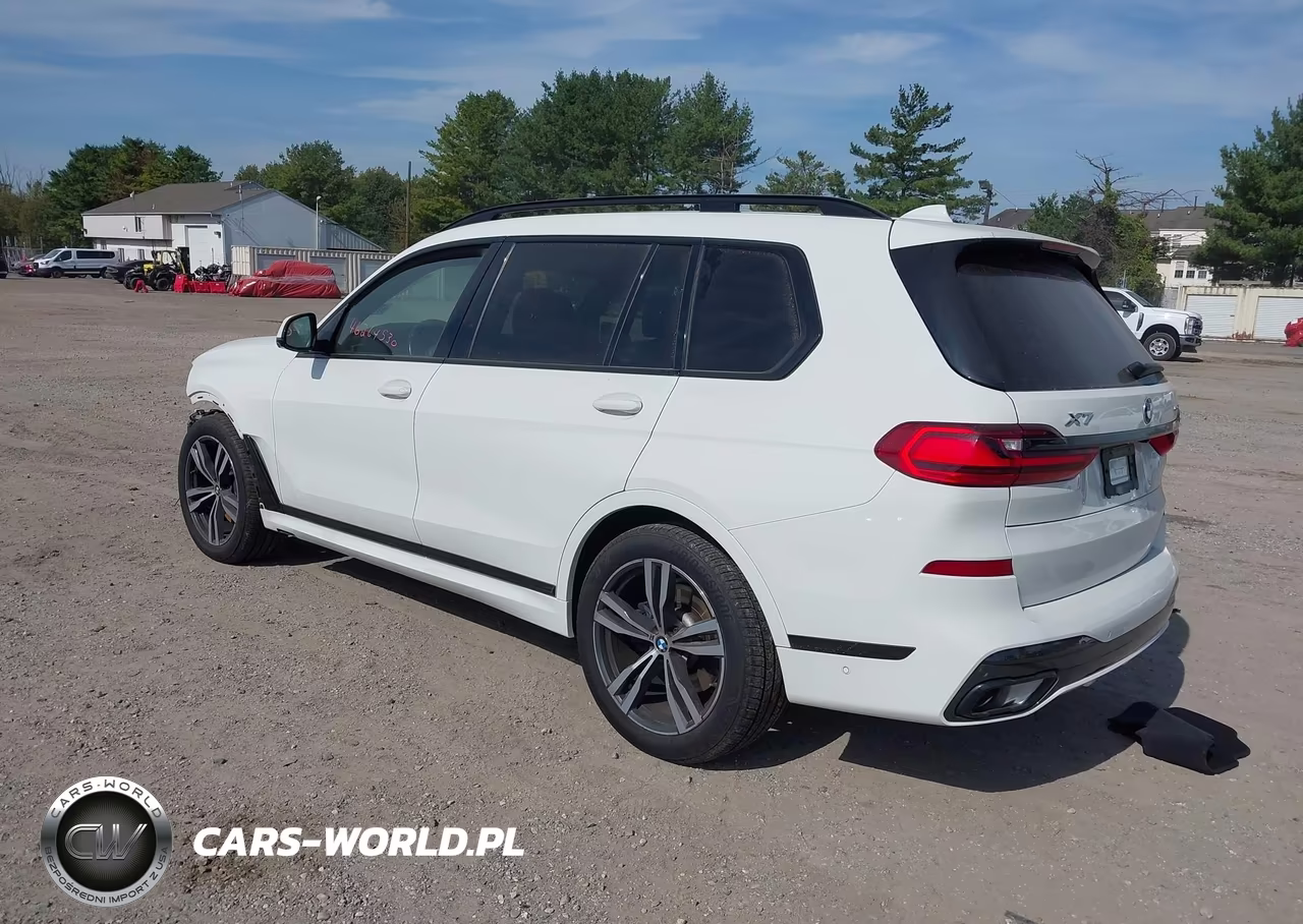 2020 BMW X7 xDrive40I VIN:5UXCW2C04L9C18026 - 3