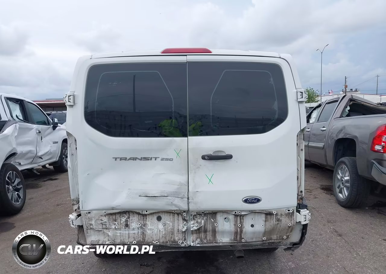2018 Ford Transit-250 VIN:1FTYR1ZM8JKB17352 - 16