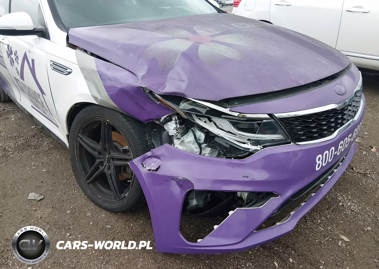 2019 Kia Optima S VIN:5XXGT4L35KG348753 - 6