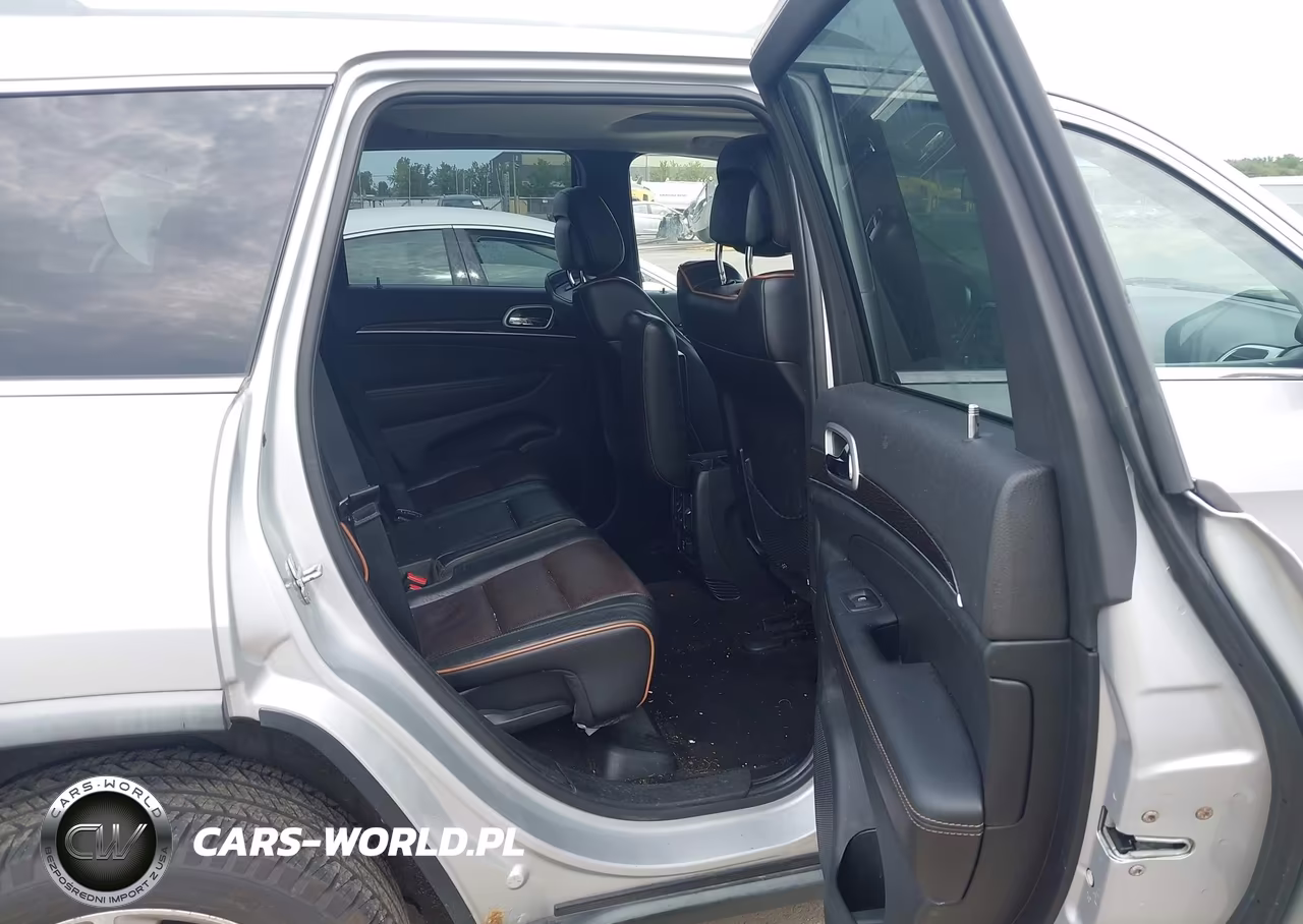 2011 Jeep Grand Cherokee Laredo VIN:1J4RR4GG7BC646039 - 8